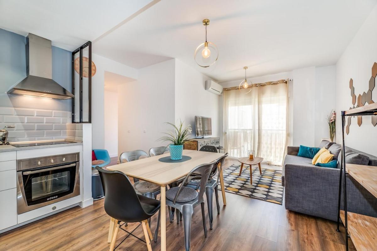 C29 - Trendy Central Apartment With Small Parking And Terrace Malaga Luaran gambar
