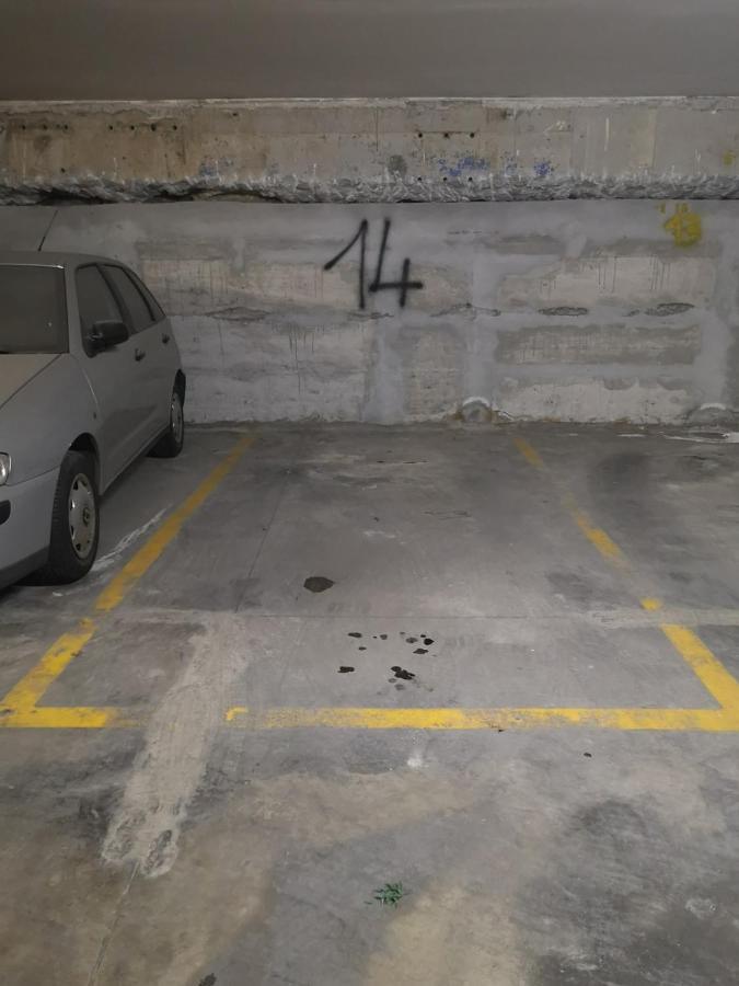 C29 - Trendy Central Apartment With Small Parking And Terrace Malaga Luaran gambar