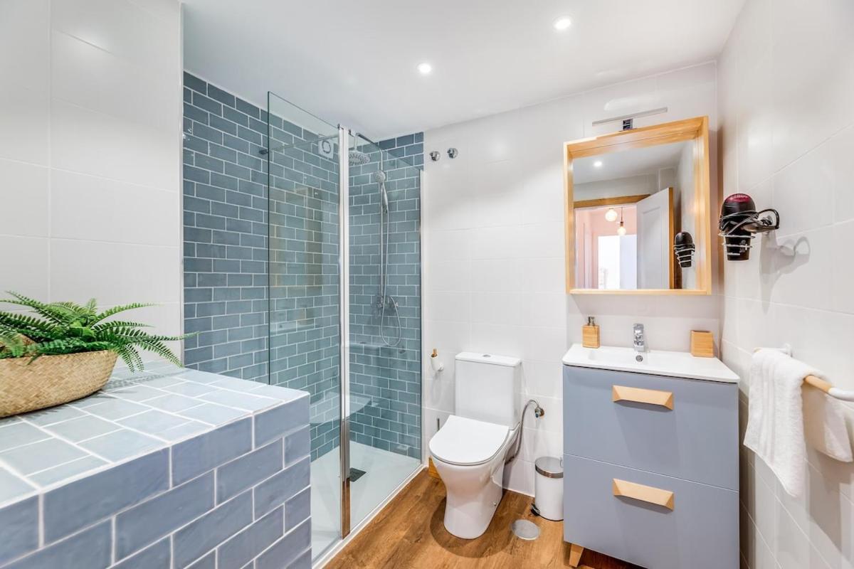 C29 - Trendy Central Apartment With Small Parking And Terrace Malaga Luaran gambar